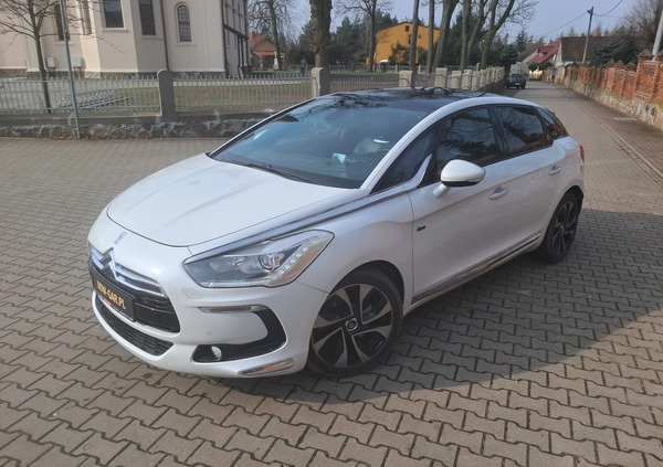 Citroen DS5 cena 44900 przebieg: 163027, rok produkcji 2013 z Sławno małe 232